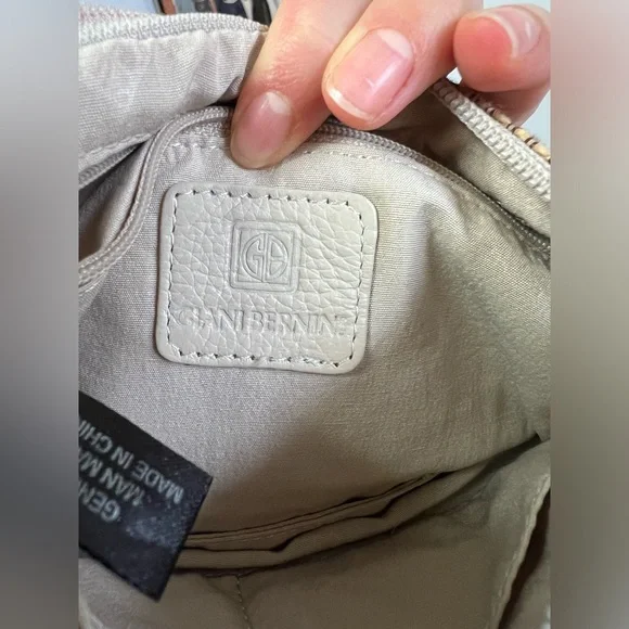 Giani Bernini Beige Leather Straw Crochet Wallet Wristlet Crossbody Mini Bag - Picture 7 of 16